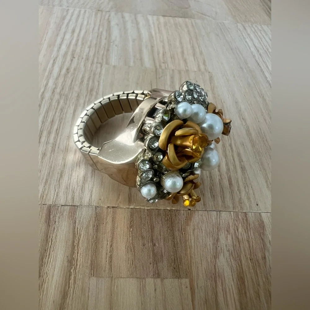 Vintage gold tone cluster peek a boo hidden watch ring NEW BATTERY